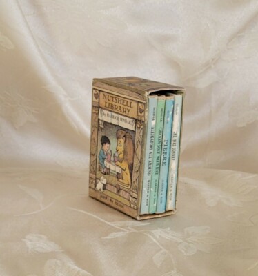 VINTAGE - 1962 - NUTSHELL LIBRARY - MAURICE SENDAK - MINIATURE SET