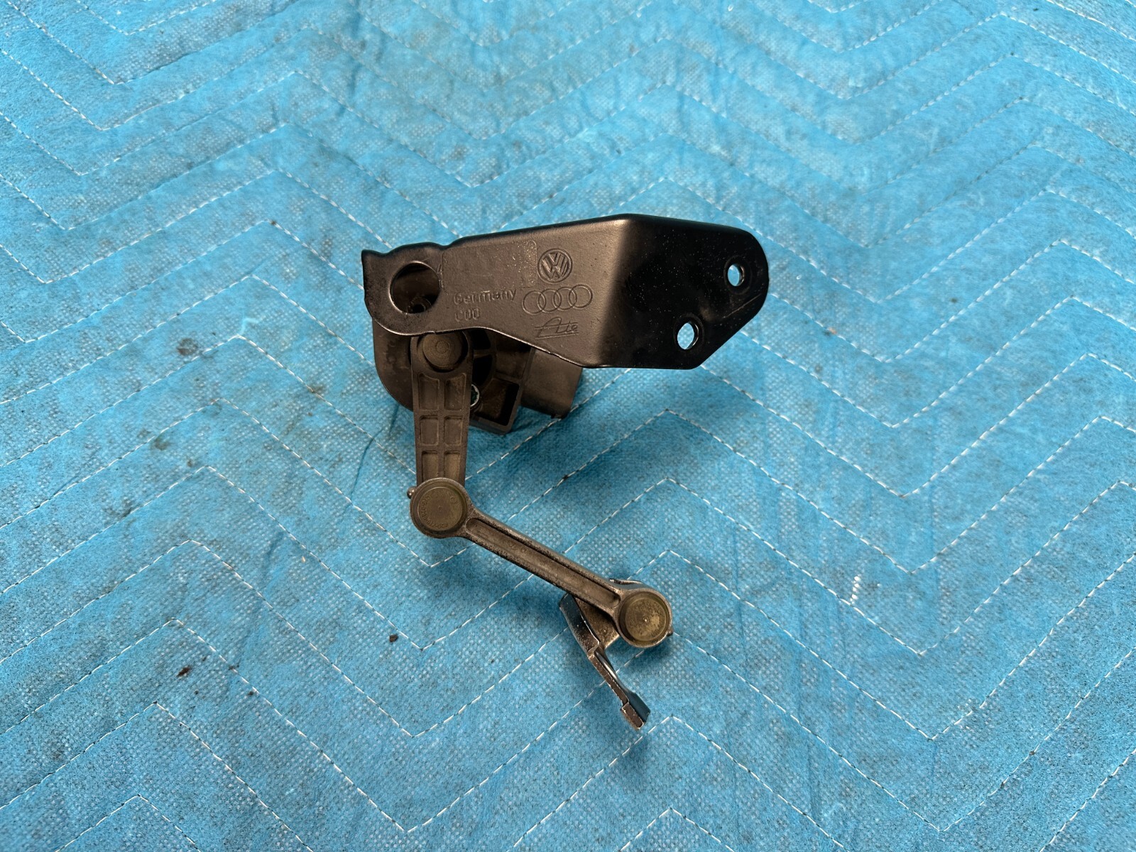 Bentley Cont Flying Spur Rear Height Level Sensor Driver Side 29k 2006-2012 OEM