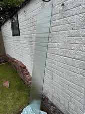 Toughened Privacy Glass - Reeded (8mm) - 400 x 1850mm