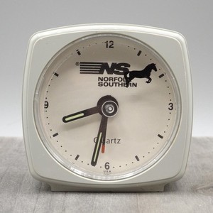 VINTAGE Norfolk Southern Railway Thoroughbred Working Quartz Travel Alarm Clock