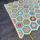 Vintage Handmade Grandmother's Flower Garden Quilt Scalloped Edge 90x87 Cotton — photo 5