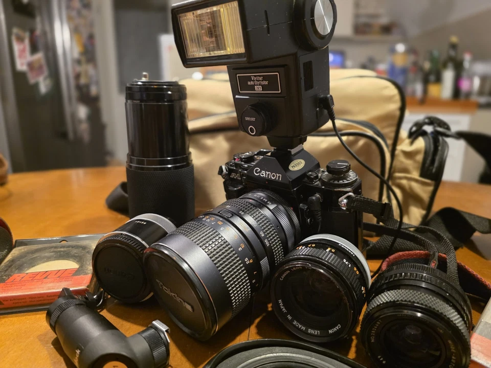 CANON A1 A-1 Kamera SLR mit CANON FD 1,4/50mm S.S.C. OBJEKTIV Fotografen SET - Bild 2 von 4