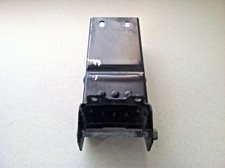 2000-2006 MERCEDES-BENZ W220 S320 S430 ~ LEFT FRONT CROSSMEMBER SUPPORT
