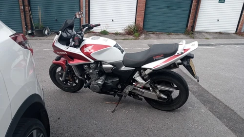 Honda cb1300sa5 2006 - Picture 3 of 4