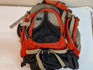 REI Alpine Day Pack Backpack Red Black Used internal Frame ...