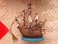 DISNEY ENCHANTED PLACES THE JOLLY ROGER PETER PAN L.E. BNIB