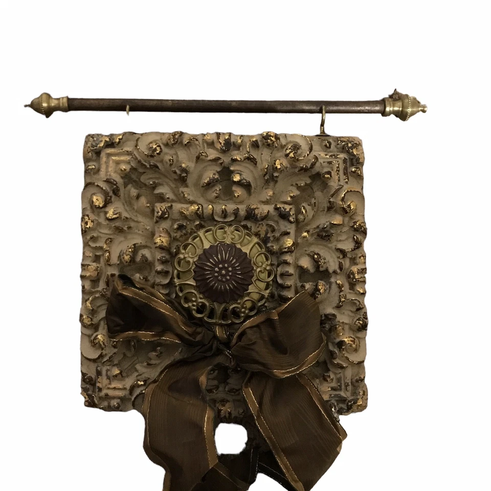 John Richard Medallion Gold Gilt Wall Hanging GRF2554 Neiman Marcus 3D 8x8 - Image 2 of 4