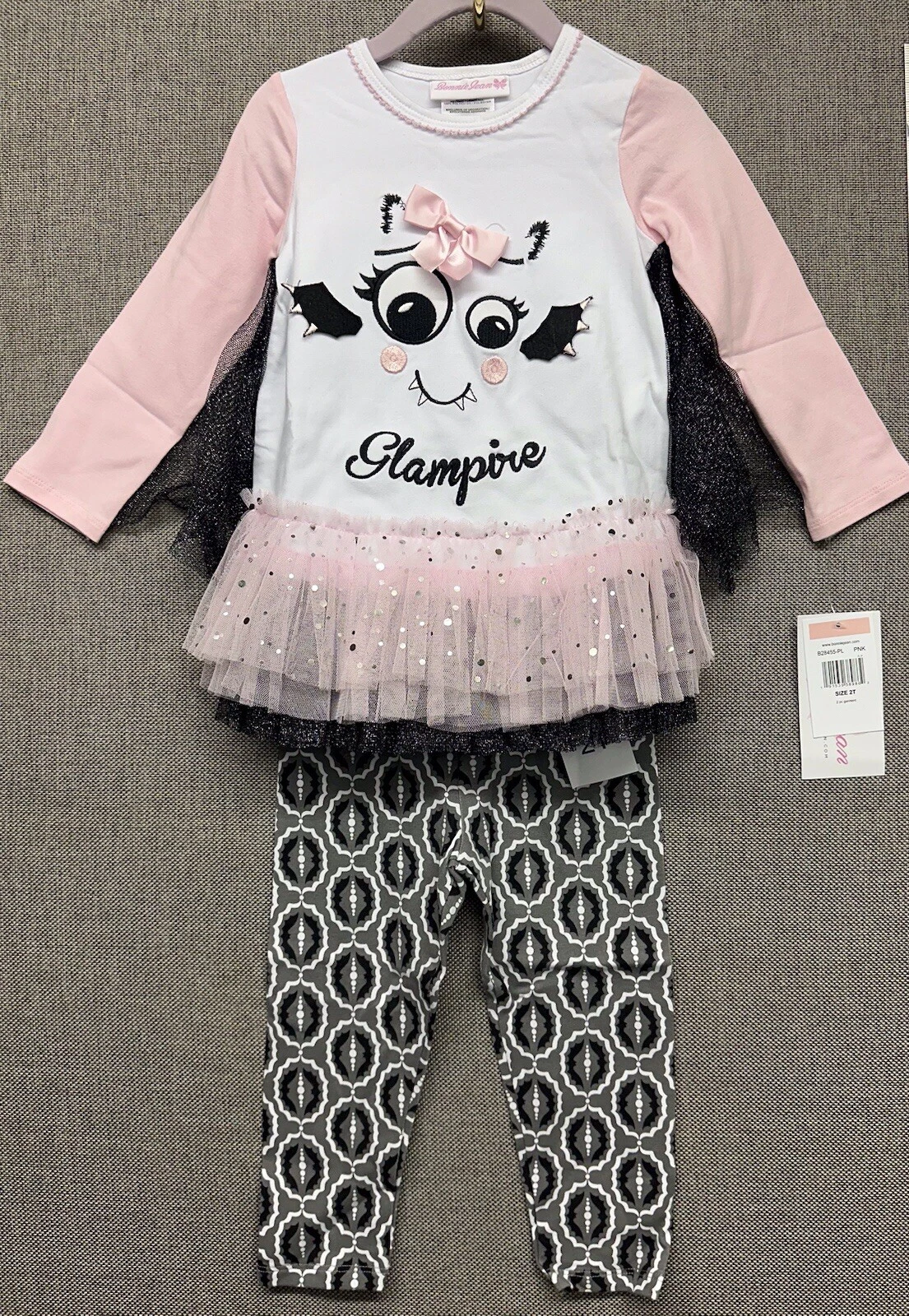 NEW BNWT Bonnie Jean Baby Halloween Outfit Clothes Vampire Size 2T
Opens in a new window or tab