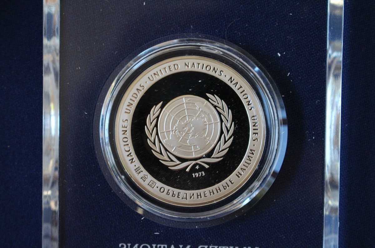 コレクション k1433 UNITED NATIONS PEACE MEDAL 1973 United Nations (Peace) - United States – Numista