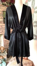 VTG VAN RAALTE SLEEPWEAR SZ XS SHORT BLACK ROBE ALL POLY VELVET LIKE TRIM BELTED