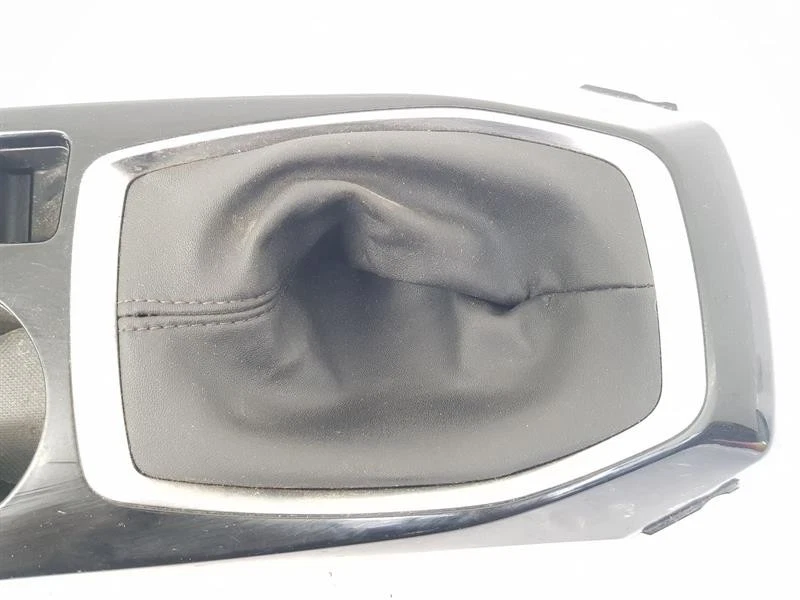 PEUGEOT 2008 2022 consola central portavasos 9829400680 Foto 3 de 4