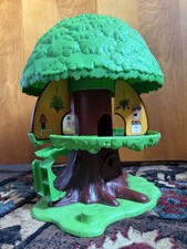 Kenner General Mills Tree Tots Family Pop-Up Tree House Play Set Vintage 1975