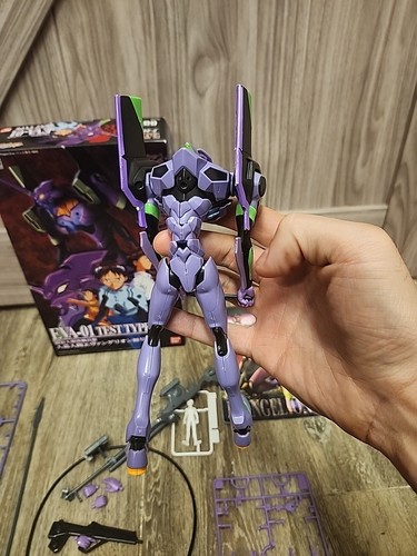 Neon Genesis Evangelion EVA-01 Test Type Model BANDAI Gainax Project Eva HG 001 - Picture 6 of 12