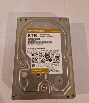 8TB Western Digital WD Gold (7200RPM, 3,5 Zoll, SATA III, 256MB Cache)