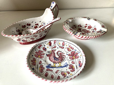 PV Peasant Valley Italy Rooster Vtg Gravy Sauce Boat Plate Ashtray Deruta Style
