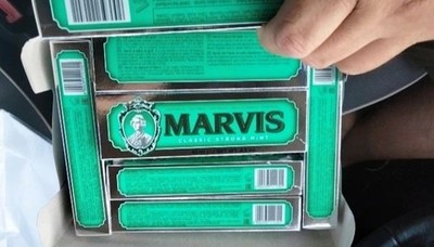 7 Marvis Classic Zahnpasta 25ml