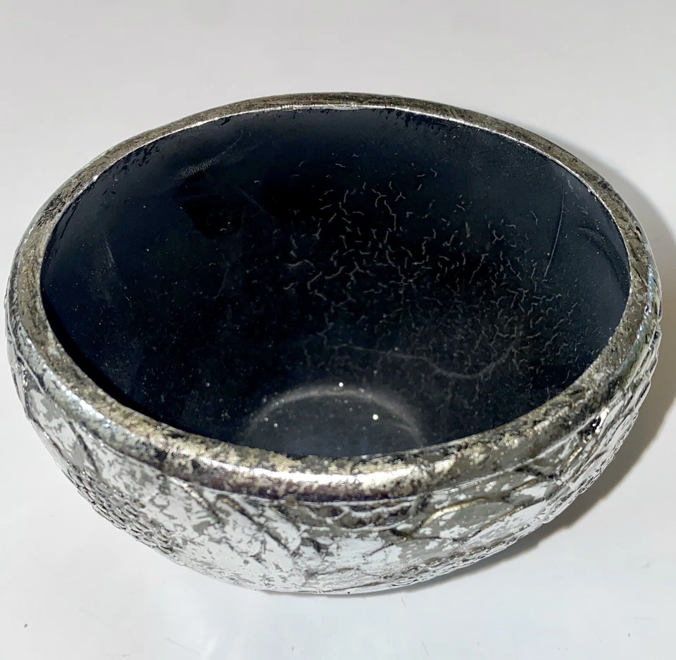 RAYMOND WAITES TALLADO PLATA GRIS RESINA INTRINCADO PATRÓN FLORAL BARATIJA CAJA TARRO Foto 3 de 4