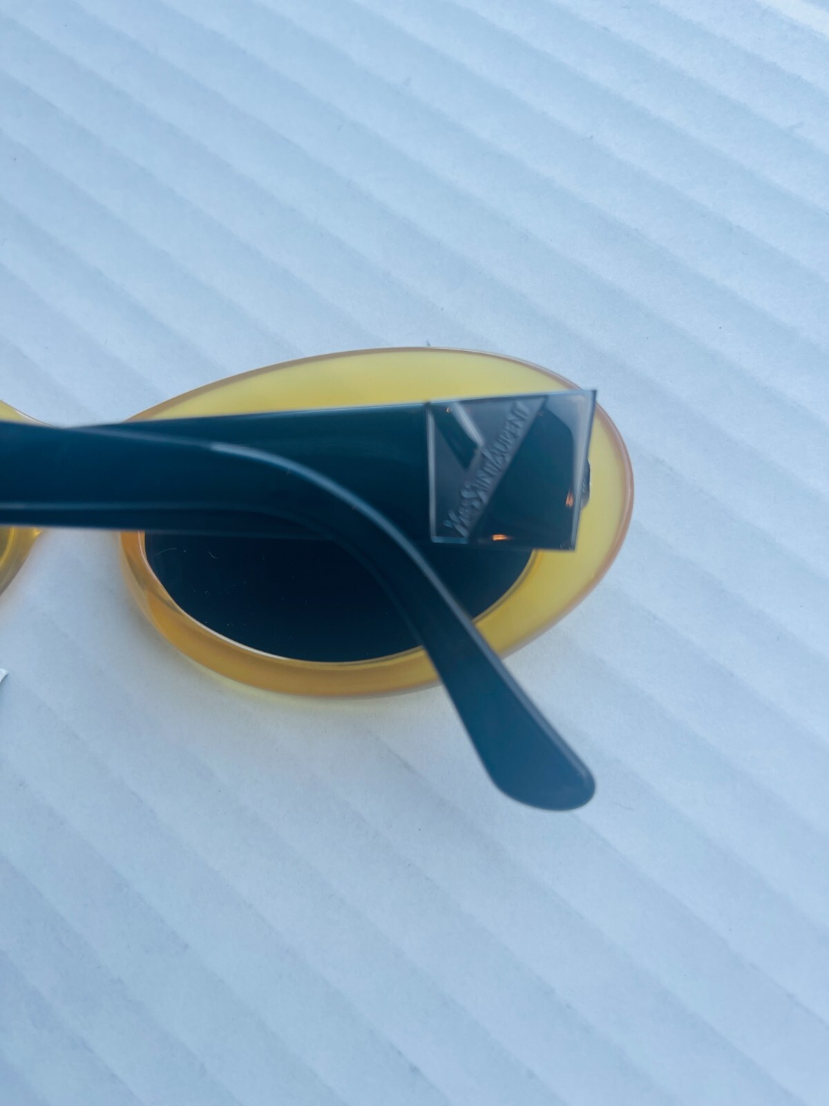 Yves Saint Laurent 6558 occhiali da sole donna vintage nuovi con etichetta montatura ovale gialla YSL