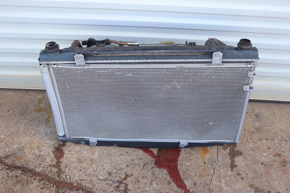 2005-2016 LEXUS ES350 3.5L A/T RADIATOR COOLING FAN MOTOR ASSEMBLY OEM - Image 2 of 3