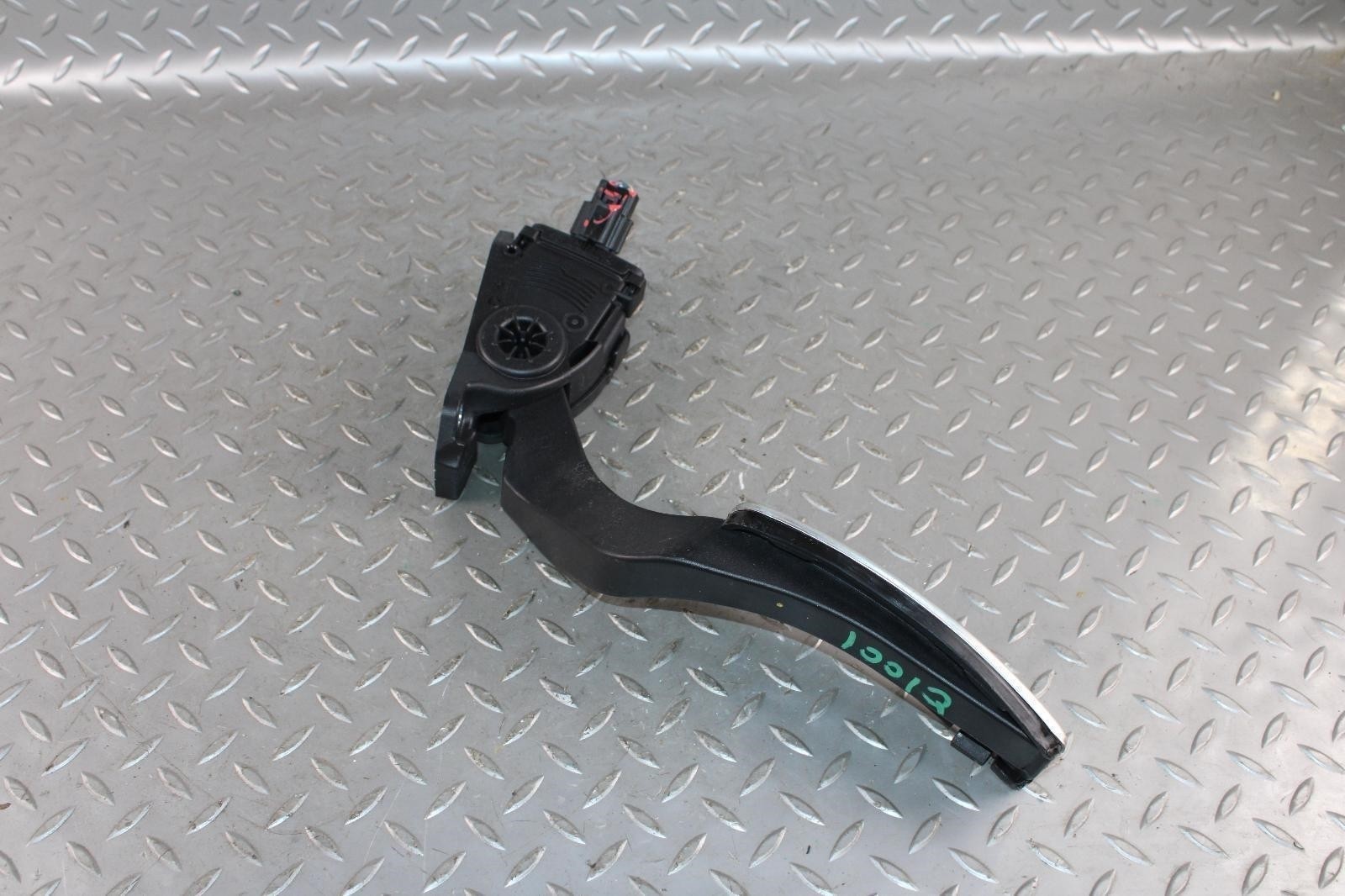 14-24 Ghibli Electronic Gas Throttle Accelerator Pedal Sensor Assembly OEM WTY