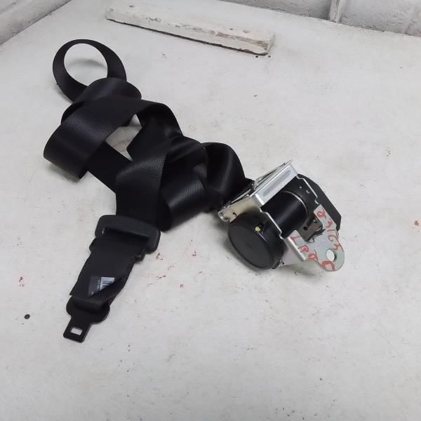 2017 MASERATI GHIBLI OEM CENTER REAR SEATBELT OEM ID # 6700174400