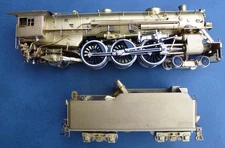 Akane USRA, BRASS HO STEAM LOCOMOTIVE 4-6-2 H with Tender/Box