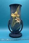 ROSEVILLE ZEPHYR  8 Inch LILY VASE 133 Blue And Yellow, Excellent Condition