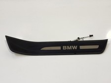 BMW F07 530DX, Blende Einstieg beleuchtet hinten rechts, 51477193476
