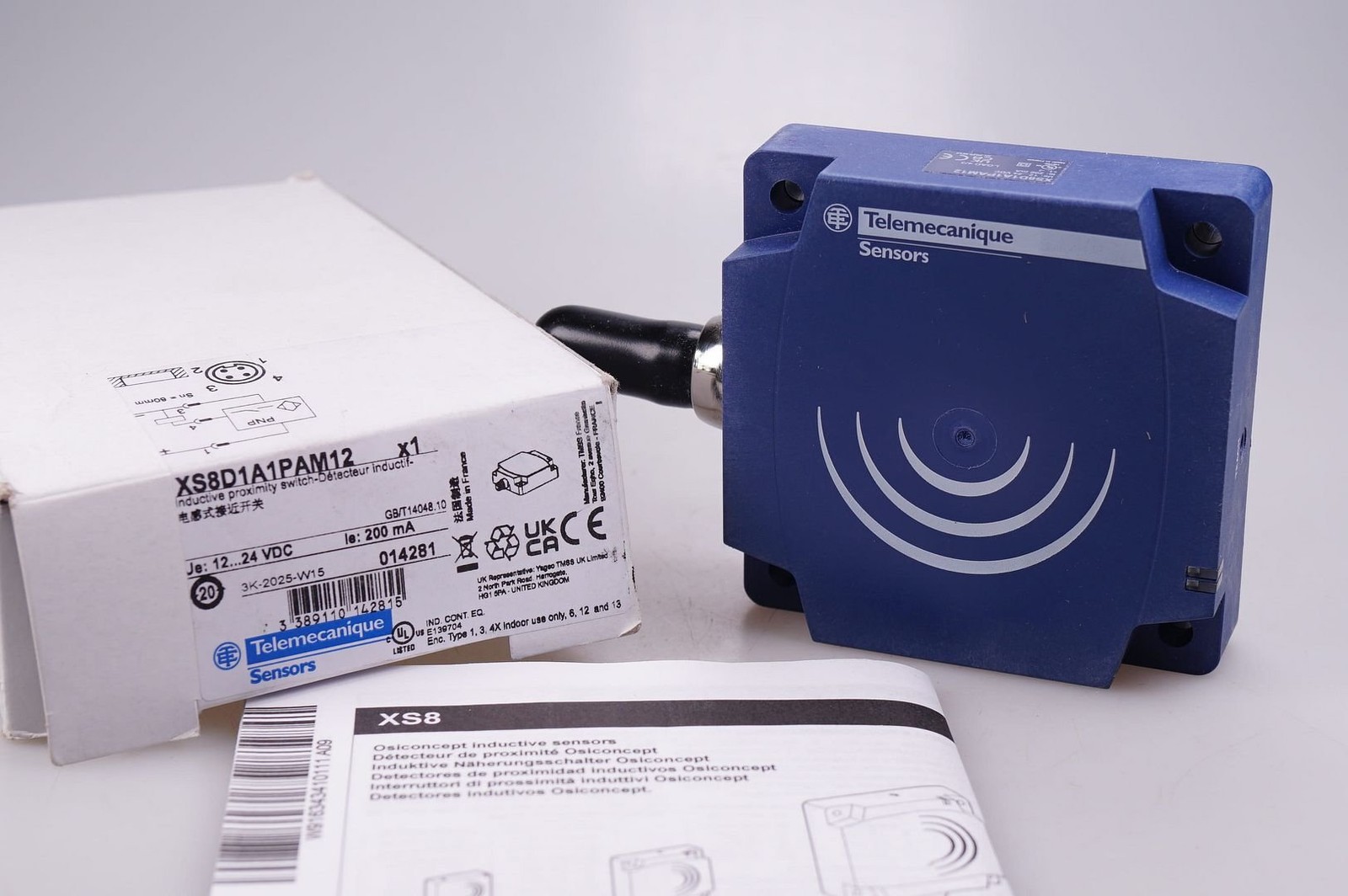 TELEMECANIQUE XS8D1A1PAM12 014281 Inductive Sensor OVP