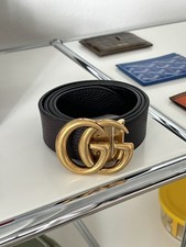 GUCCI GOLD DOUBLE G LOGO BELT