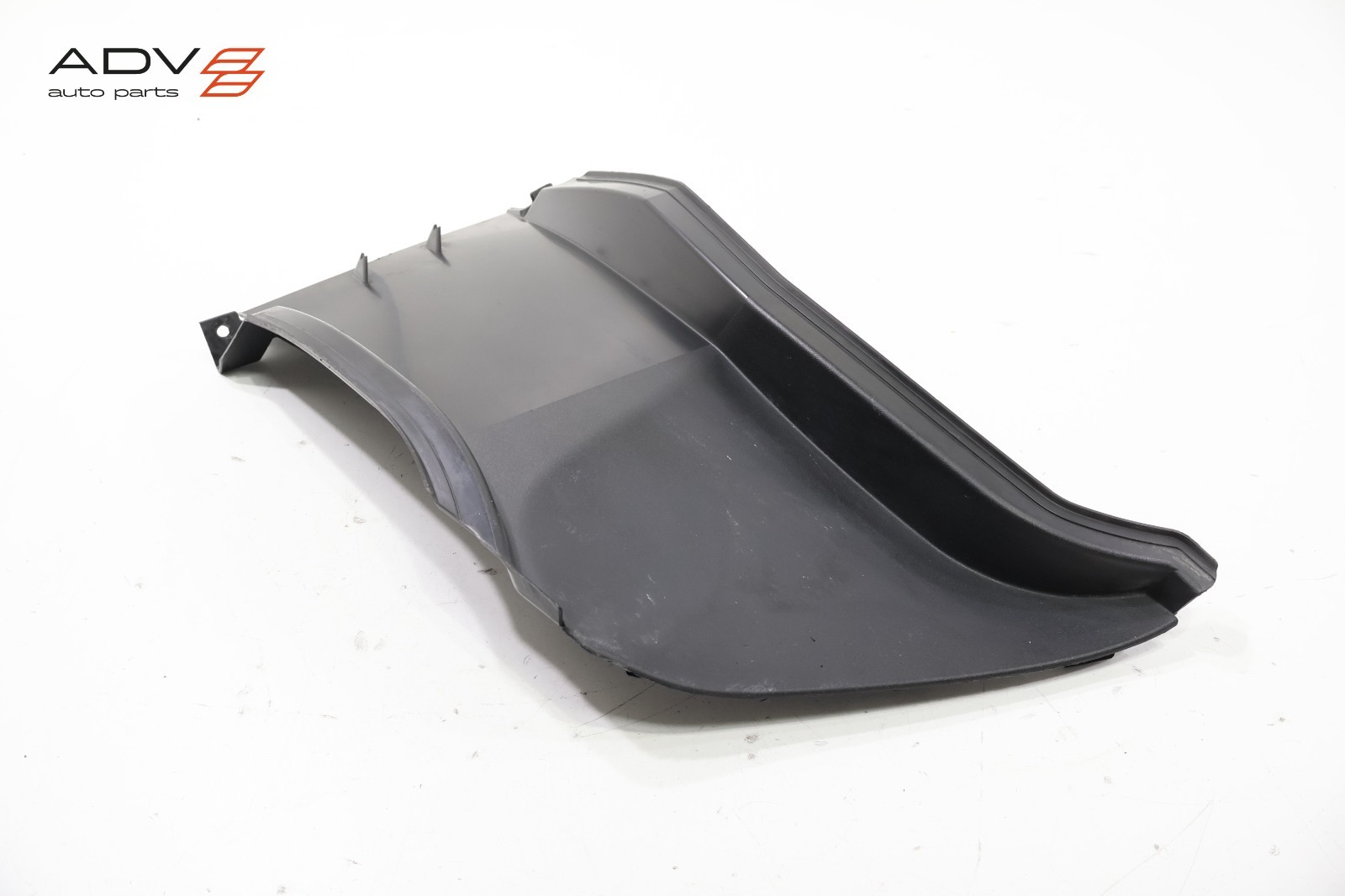 2014 - 2020 BMW i8 I12 FRONT BUMPER RIGHT SIDE LOWER AIR DUCT COVER OEM