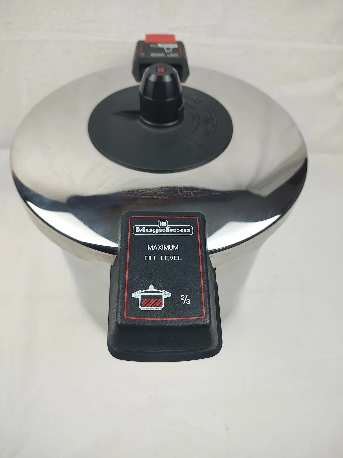 Vintage Magefesa Stainless Steel Stovetop Pressure Cooker Pot Basket Rack 06081