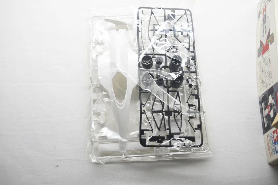 Kit Da Costruire Tamiya 1/20 McLaren MP4/5 B Honda AYRTON SENNA 🇧🇷 - Immagine 4 di 4