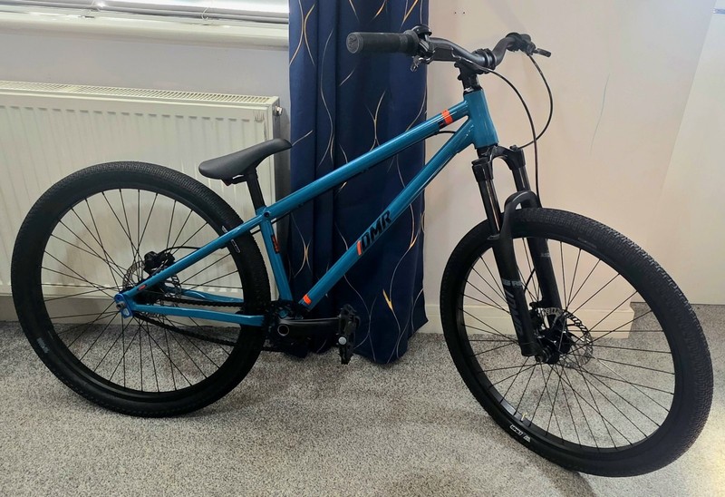 DMR Sect 26” Dirt Jump Bike – 4130 Chromoly – RST Forks – Blue