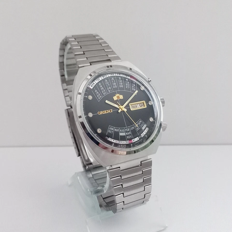 Relógio de pulso Orient vintage universitário japonês calendário perpétuo de vários anos - Imagem 2 de 4