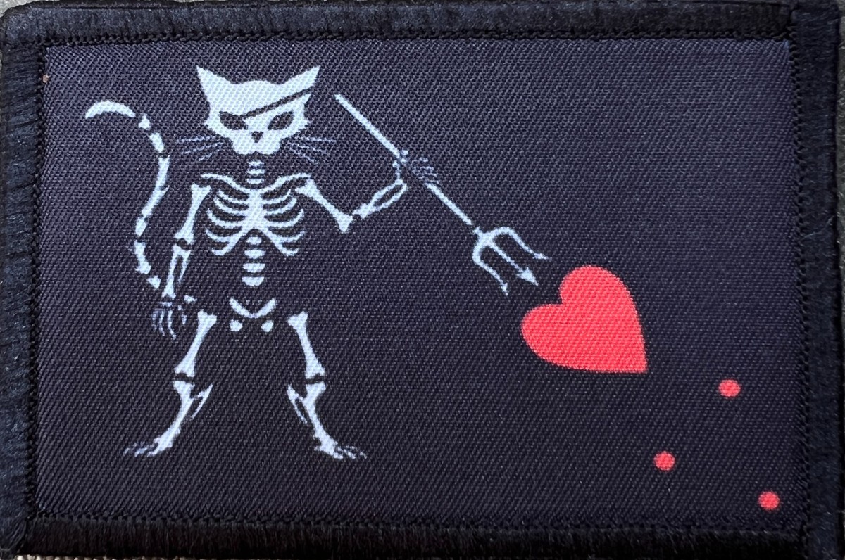 Blackbeard Pirate Flag Morale Patch - CampXSurplus