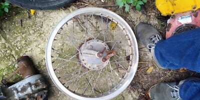 MV 150 RS CERCHIO ALLUMINIO CON MOZZO POSTERIORE 36 FORI USATO