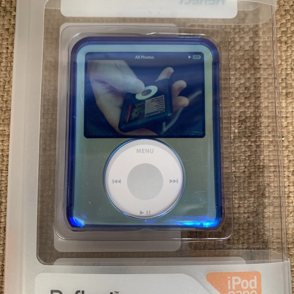 Reflect Mirrored Case iPod Nano  - Image 2 of 4