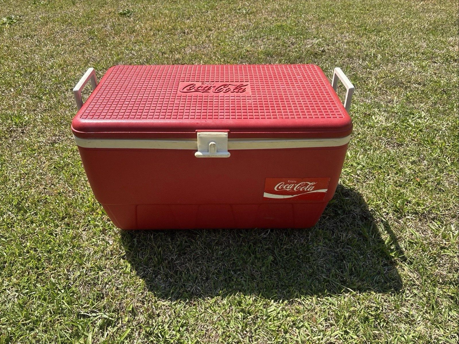 Vintage Igloo Coca-Cola Cooler Ice Chest 24"x14"x14" 70s or Early 80s 24x14x14