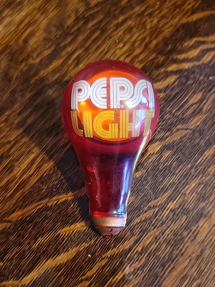 Редкий PEPSI свет красный лампа в форме ночника рабочий акриловый с золотым акцентом - Изображение 2 из 4