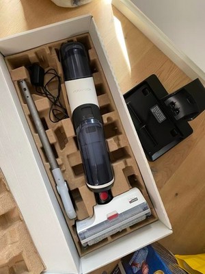 Roborock 0,50 L Dyad Akku-Hartbodenreiniger - Weiß (R300001)