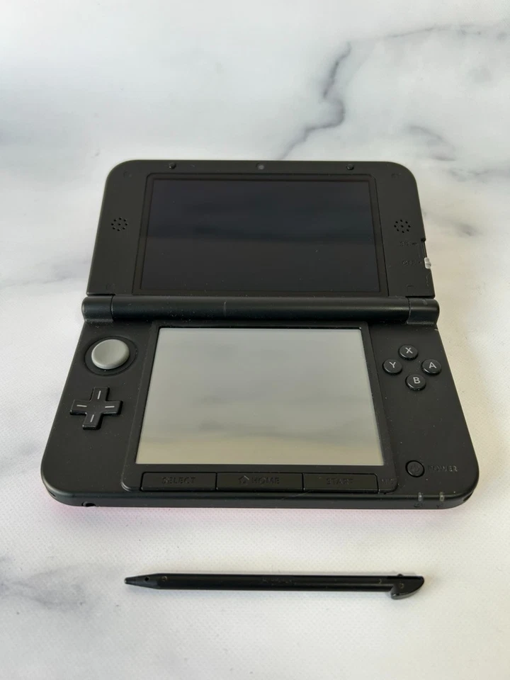 Console Nintendo 3DS XL LL Select Color região livre/carregador cartão SD dos EUA - Imagem 4 de 4