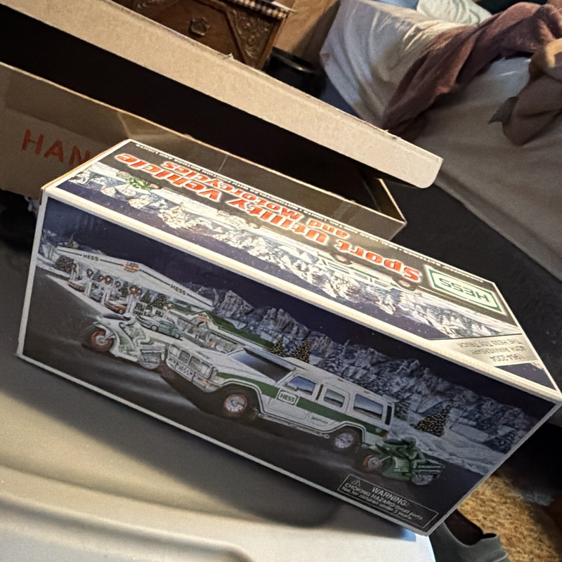 Hess 2004 Sport Utility Vehicle & Motorcycles Set, Green/White, Gas & Oil, Box
