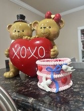 New Valentines Day Bath And Body Work Soap Holder With Red Hearts And White Dove