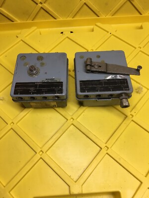 Eckardt 6 981810 Double Acting Positioner, Lot Of Two, Untested, Parts Only