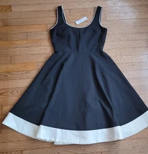 White House Black Market Sleeveless Fit-n-Flare Dress With Border Size 4 NWT