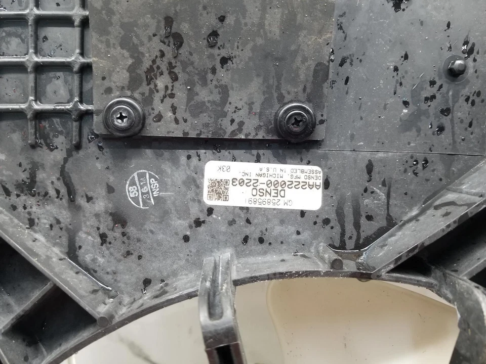 Cadillac CTS 2008 conjunto de ventilador de refrigeración del motor con motor #007132 Foto 2 de 4