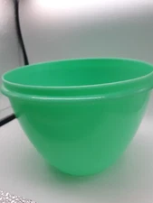 Vintage Tupperware Crisp It Lettuce Bowl Jadeite 679-12