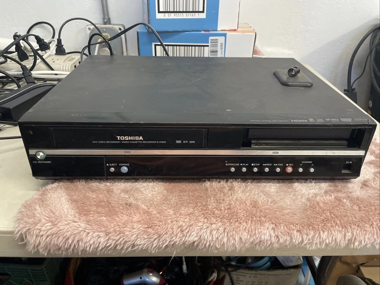 Parts Only! Toshiba DVD/VCR Combo D-VR650KU