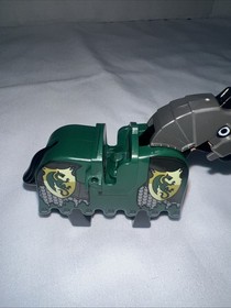 Lego Kingdoms Knights Green Dragon Barding Ruffled - Armored Horse from set 7187